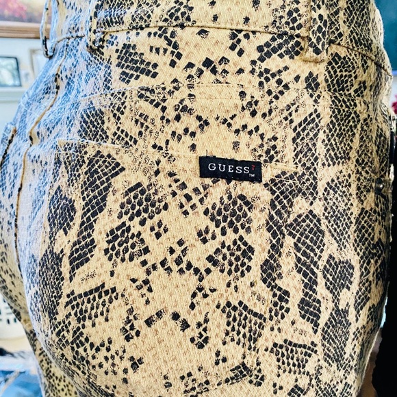 Pants by GUESS - Picture 4 of 4